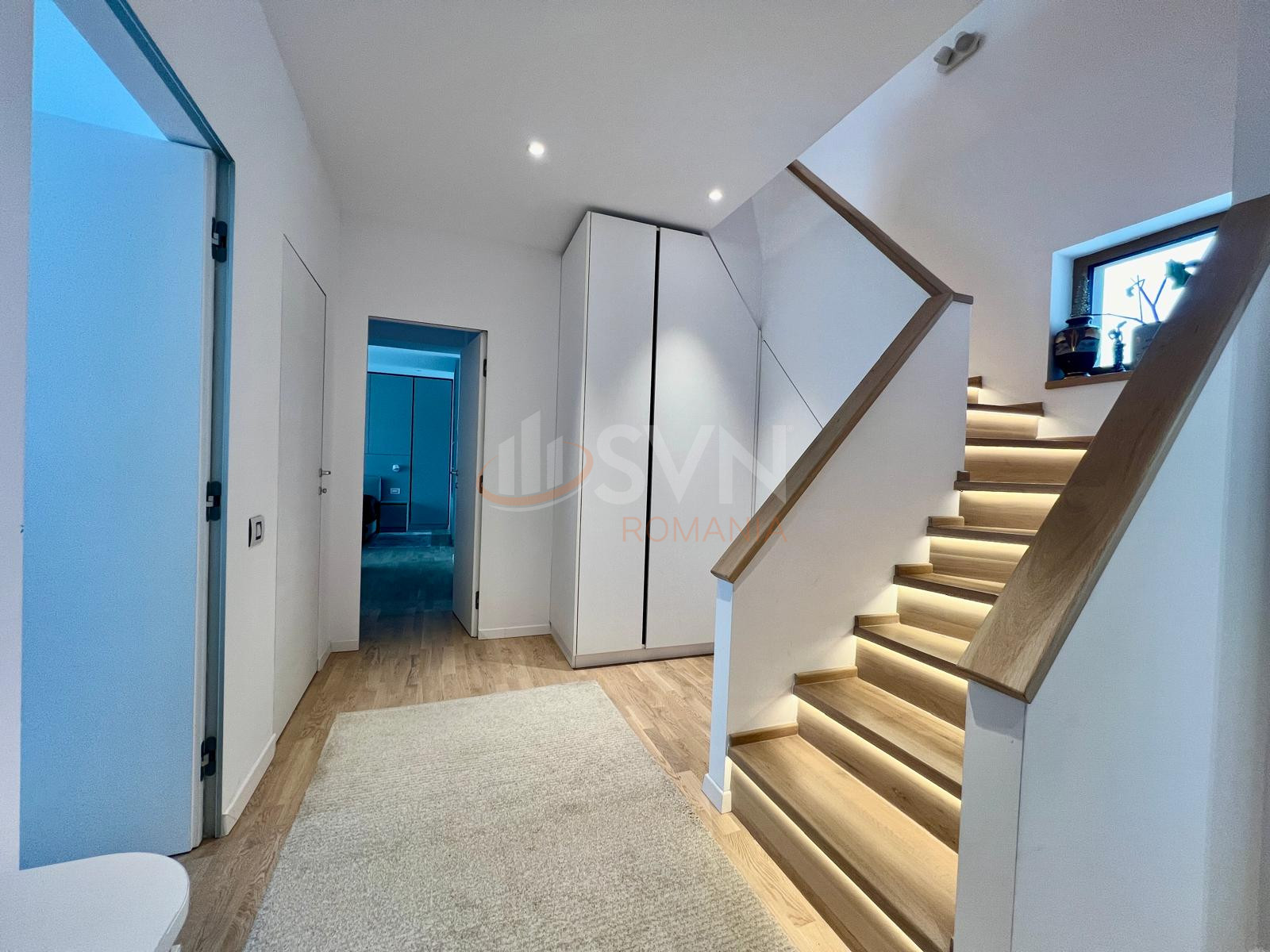 Apartament, 4 camere Bucuresti/Dacia