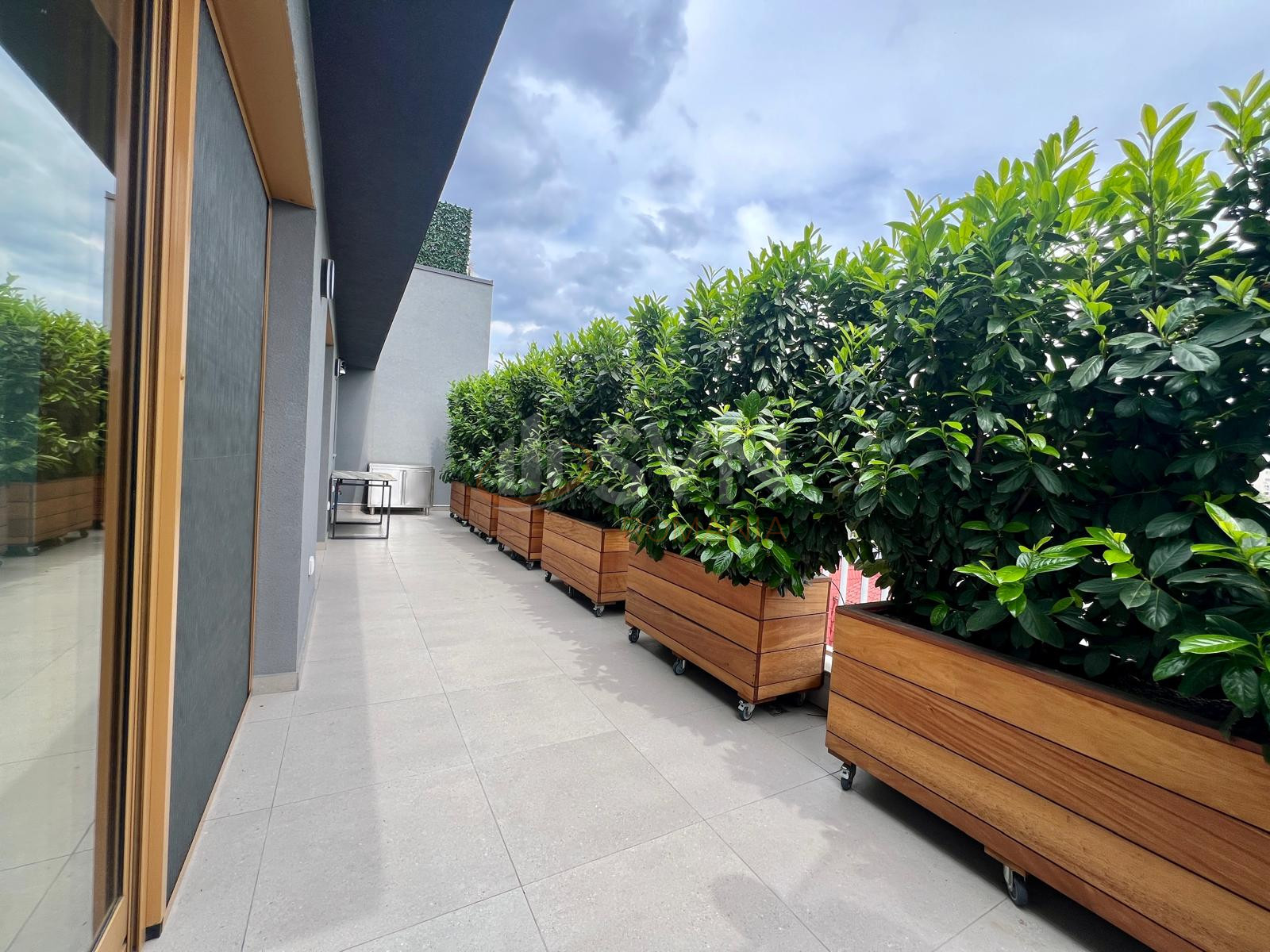 Apartament, 4 camere Bucuresti/Dacia