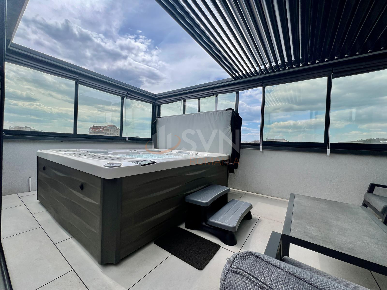 Apartament, 4 camere Bucuresti/Dacia