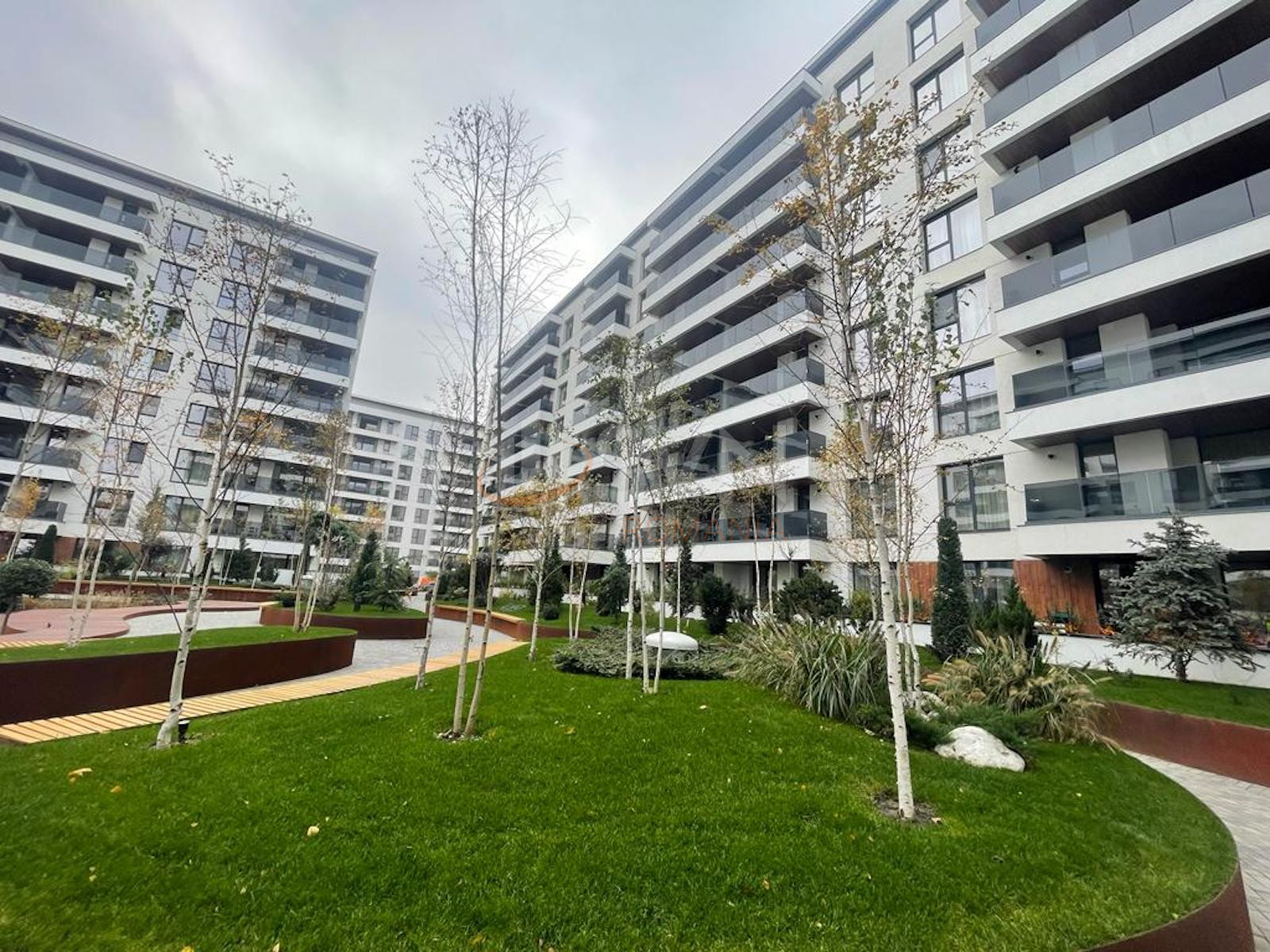 Apartament, 4 camere Bucuresti/Aviatiei