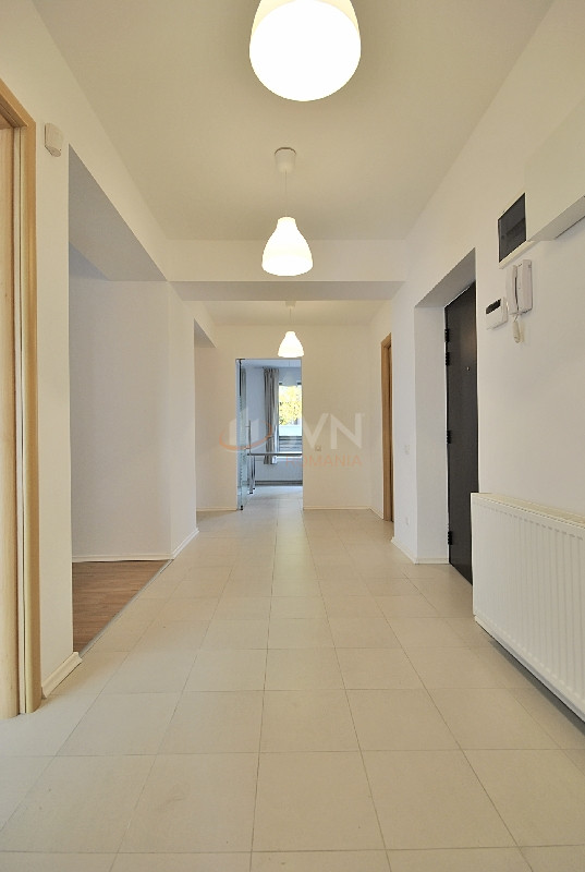 Apartament, 4 camere Bucuresti/Baneasa