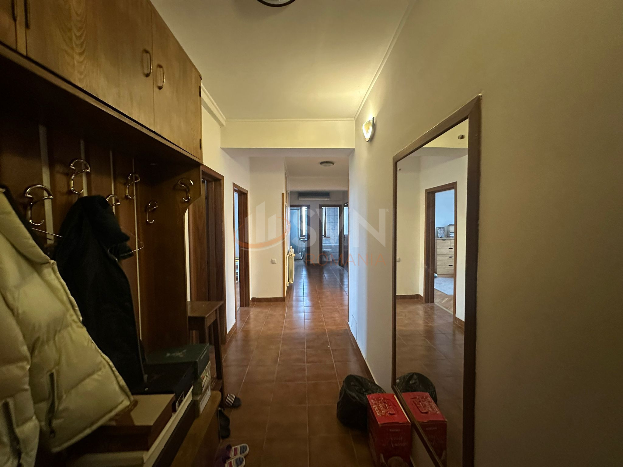 Apartament, 4 camere Bucuresti/Victoriei