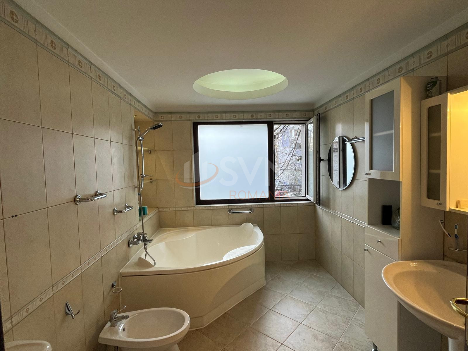 Apartament, 4 camere Bucuresti/Titulescu