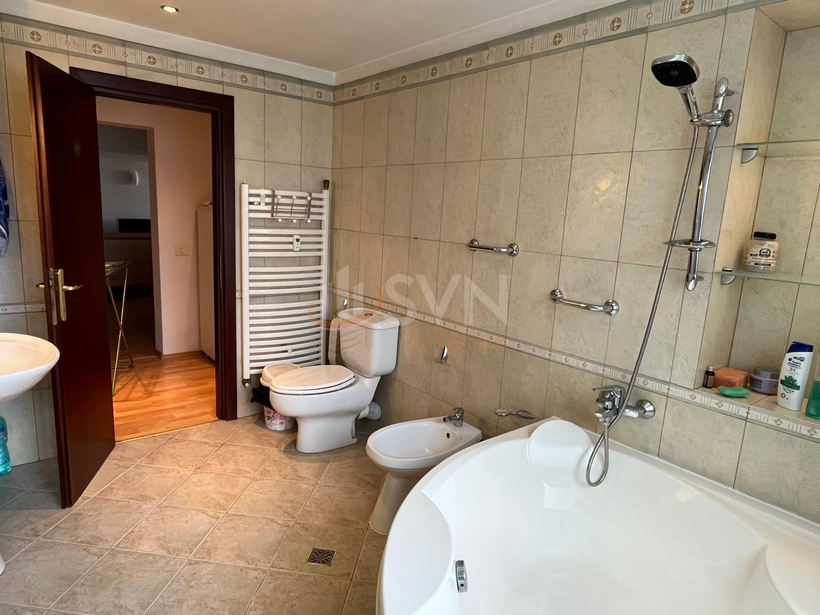 Apartament, 4 camere Bucuresti/Titulescu
