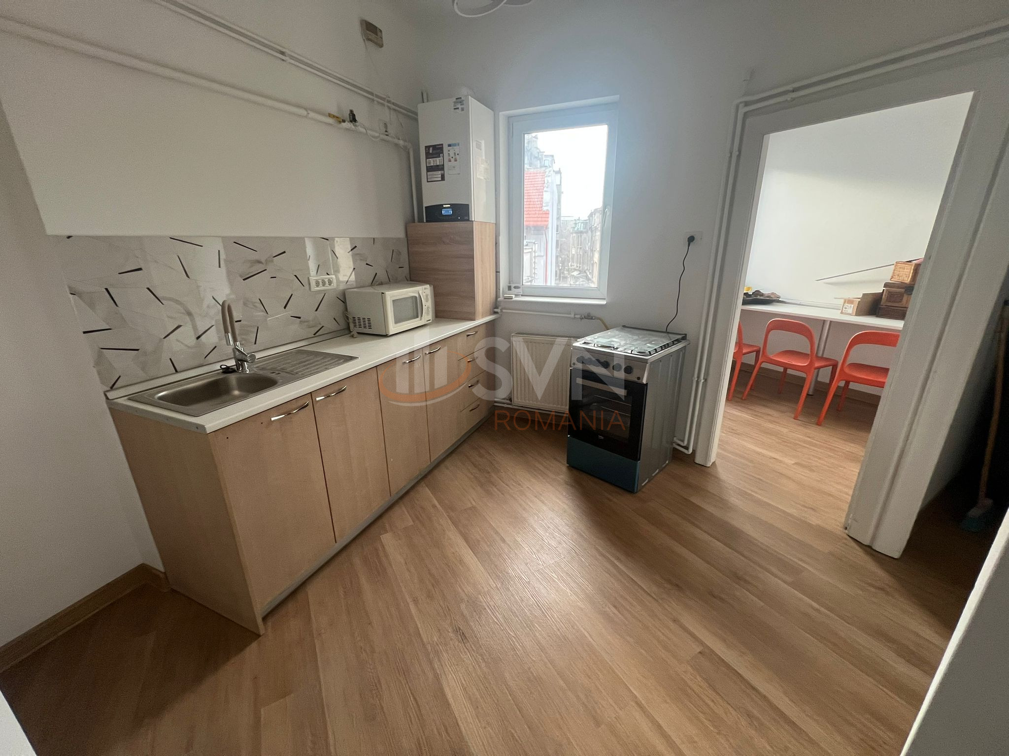 Apartament, 4 camere Bucuresti/Piata Victoriei