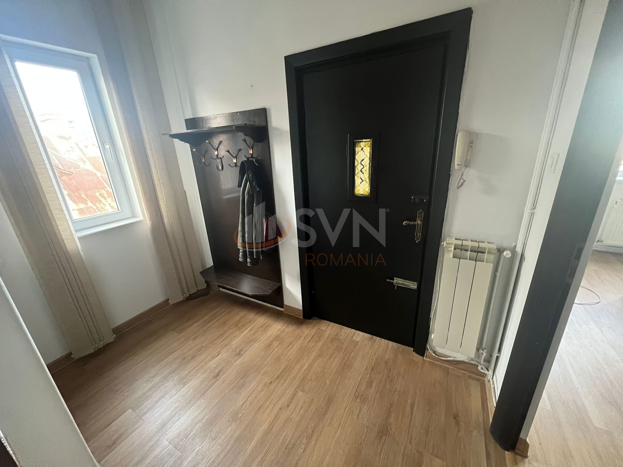 Apartament, 4 camere Bucuresti/Piata Victoriei