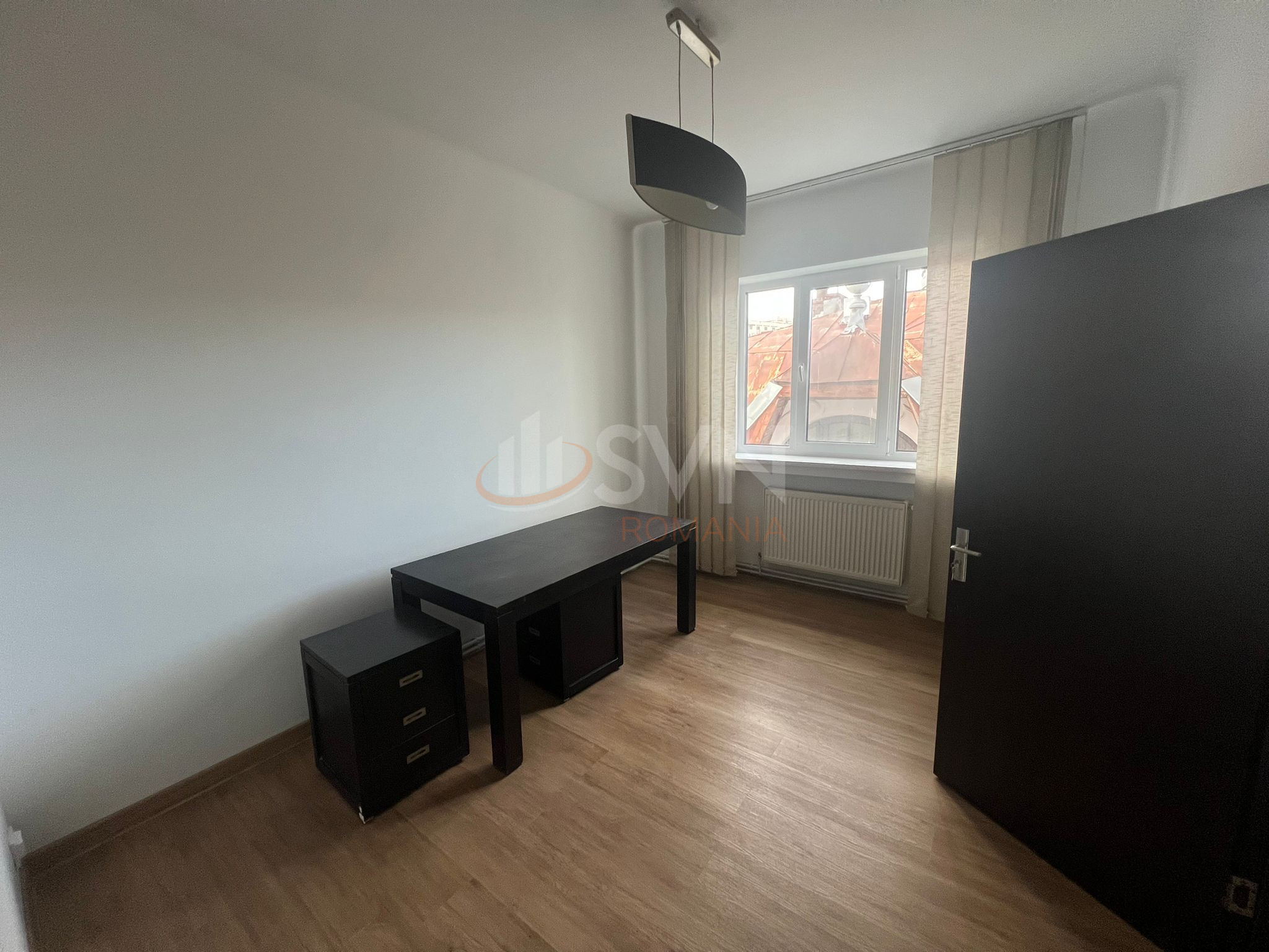 Apartament, 4 camere Bucuresti/Piata Victoriei