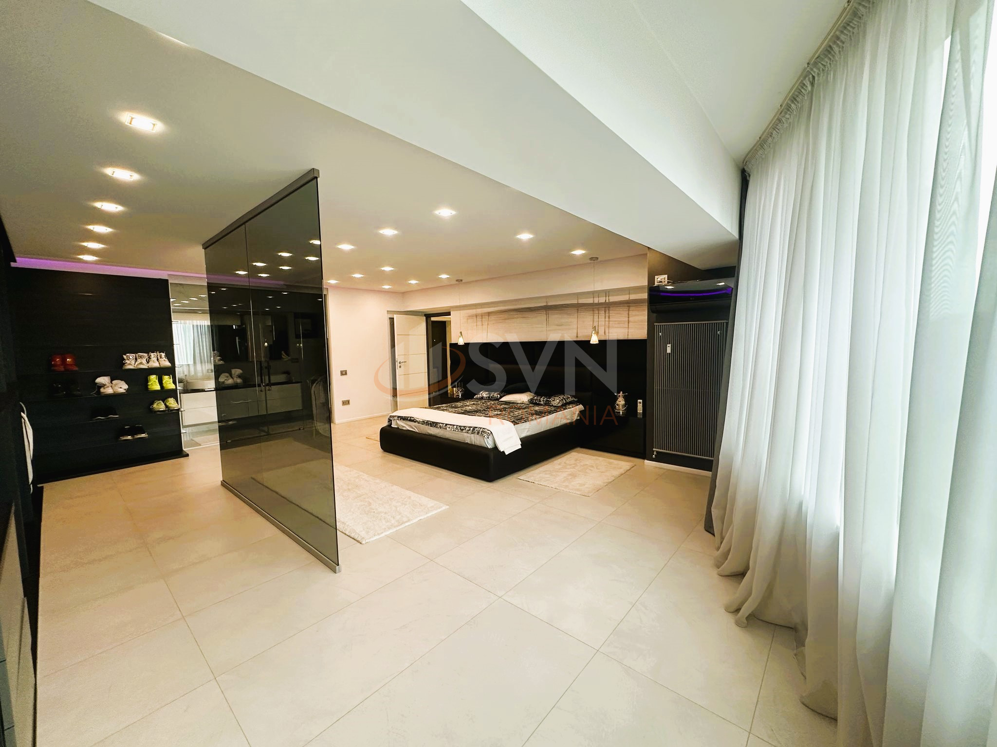 Apartament, 4 camere Bucuresti/Unirii (s3)