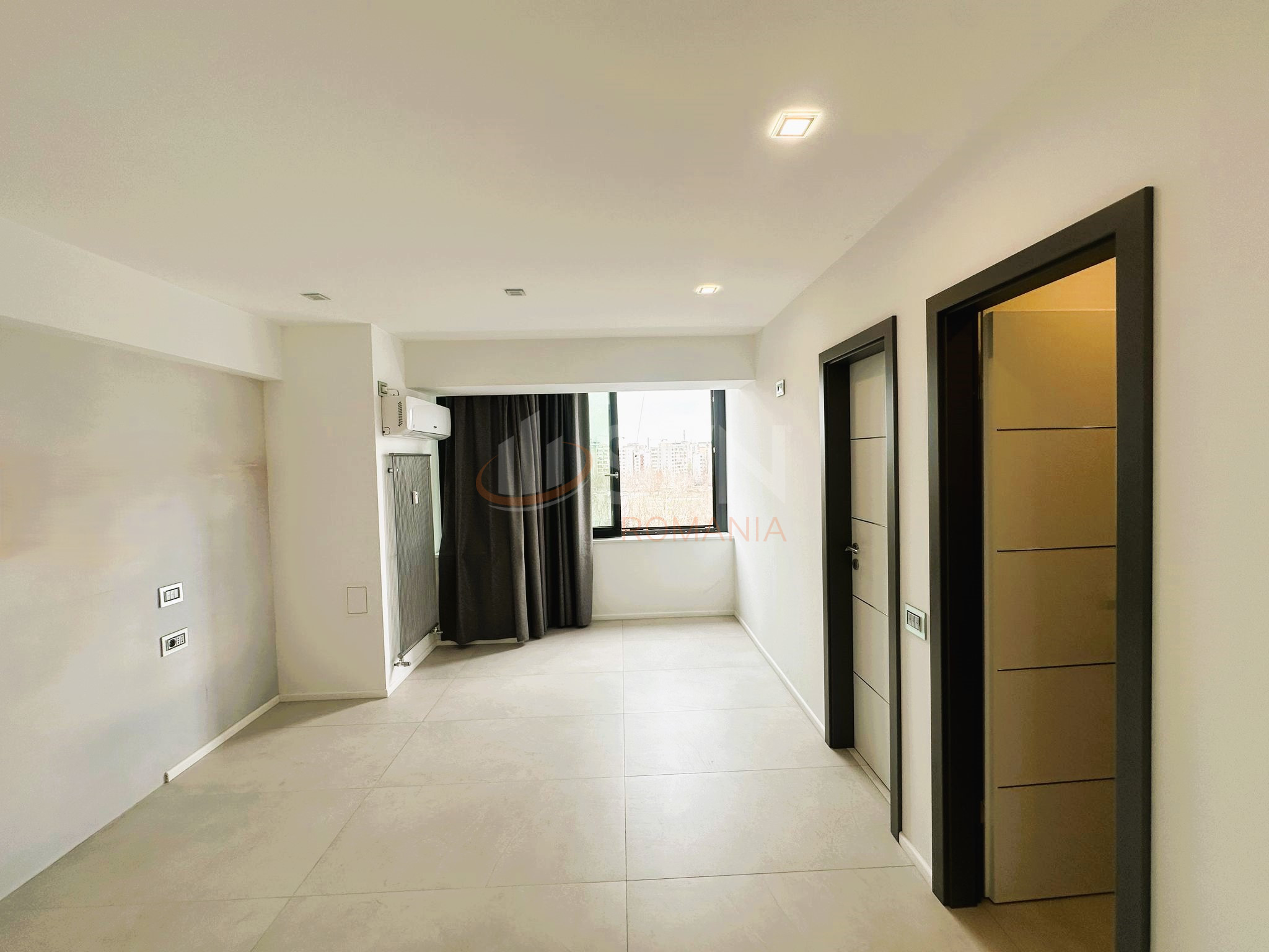 Apartament, 4 camere Bucuresti/Unirii (s3)