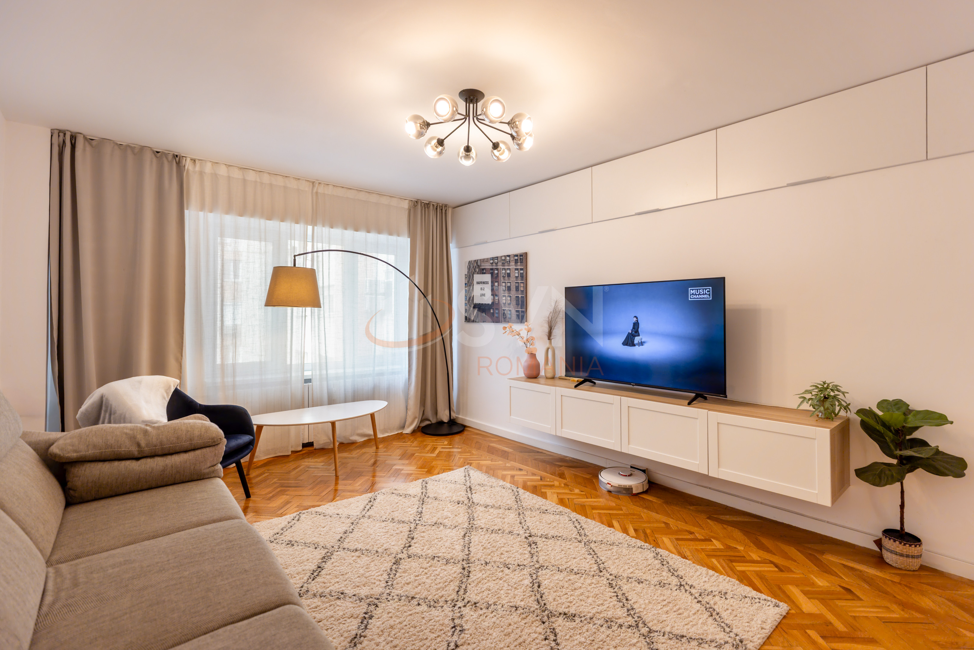 Apartament, 4 camere Bucuresti/Calea Calarasilor
