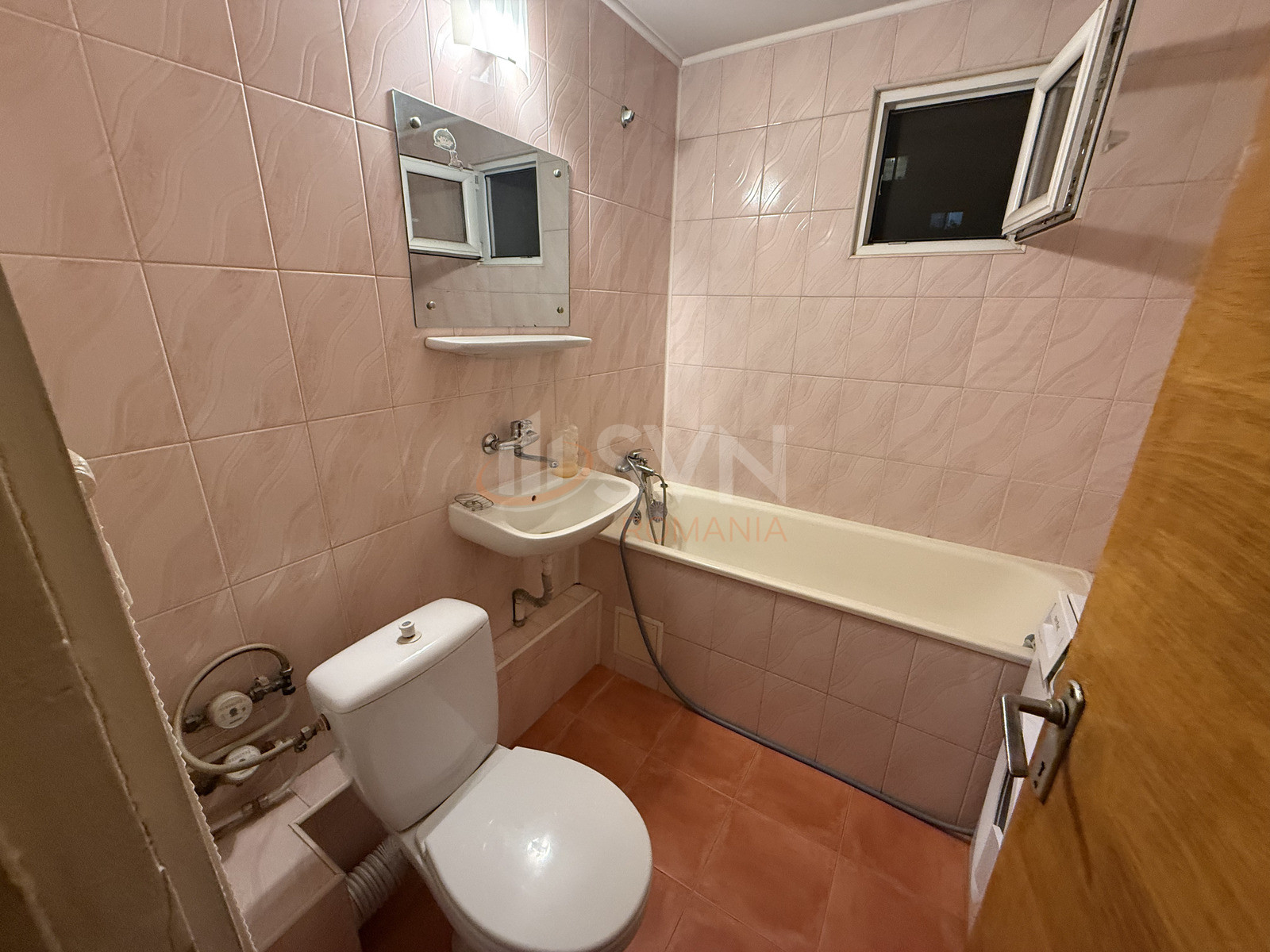 Apartament, 4 camere Bucuresti/Crangasi