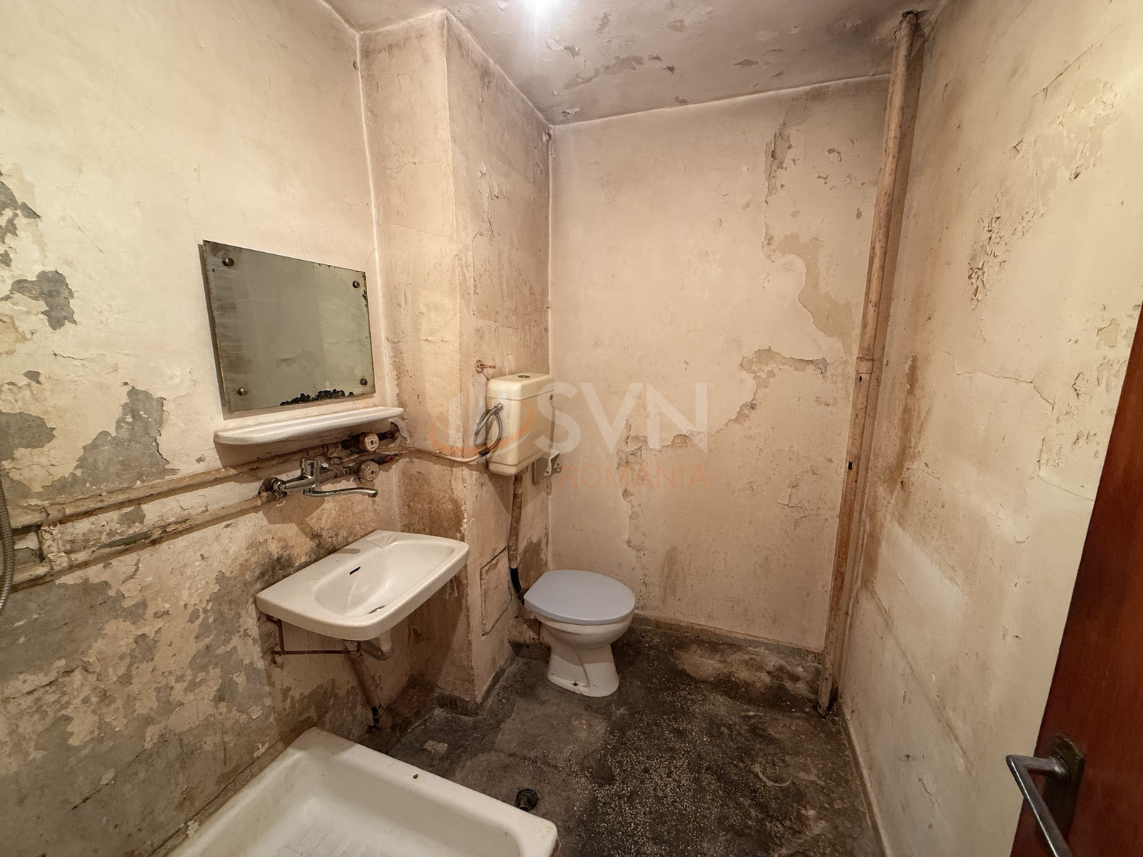 Apartament, 4 camere Bucuresti/Crangasi