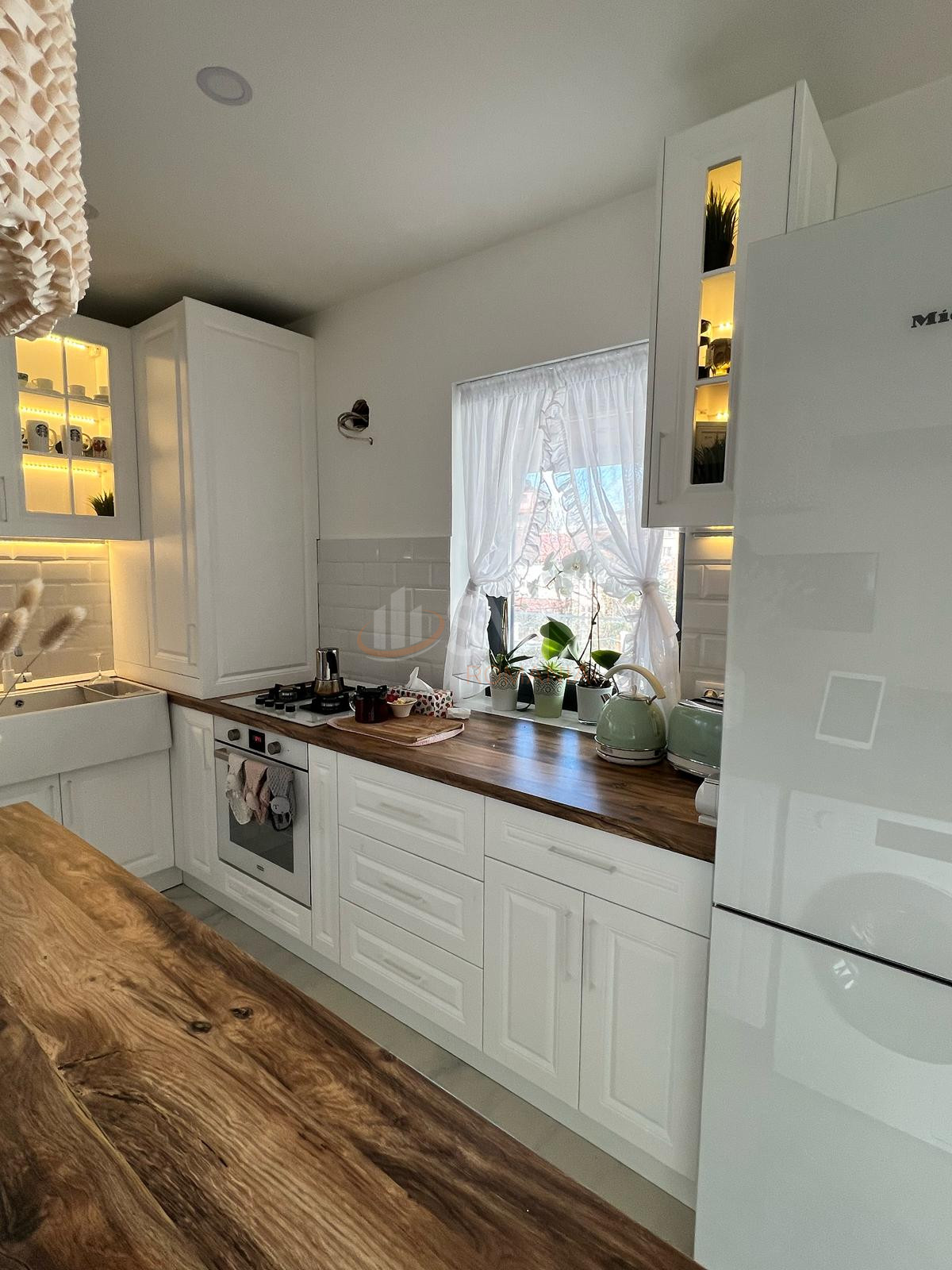 Apartament, 4 camere Bucuresti/Iancu Nicolae