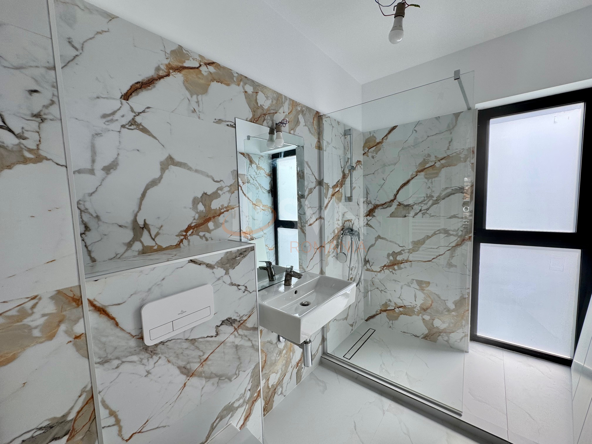 Apartament, 4 camere Bucuresti/Aviatiei