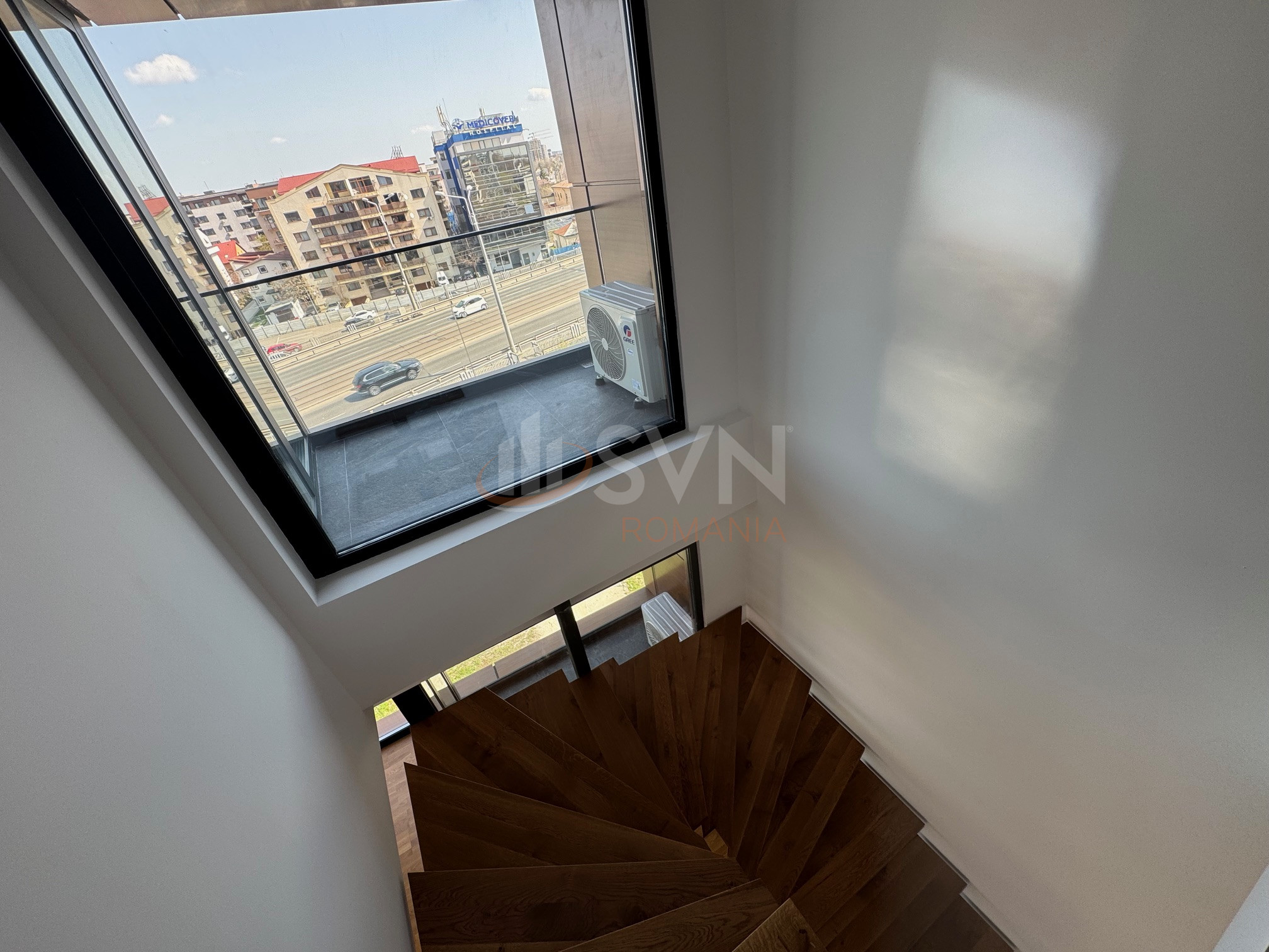 Apartament, 4 camere Bucuresti/Aviatiei