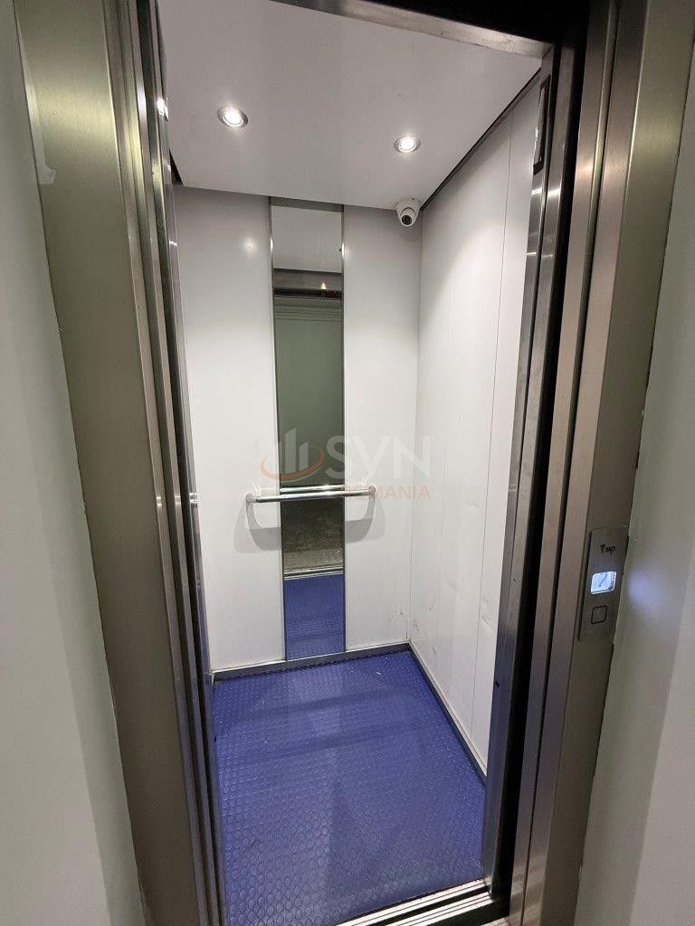 Apartament, 4 camere Bucuresti/1 Mai