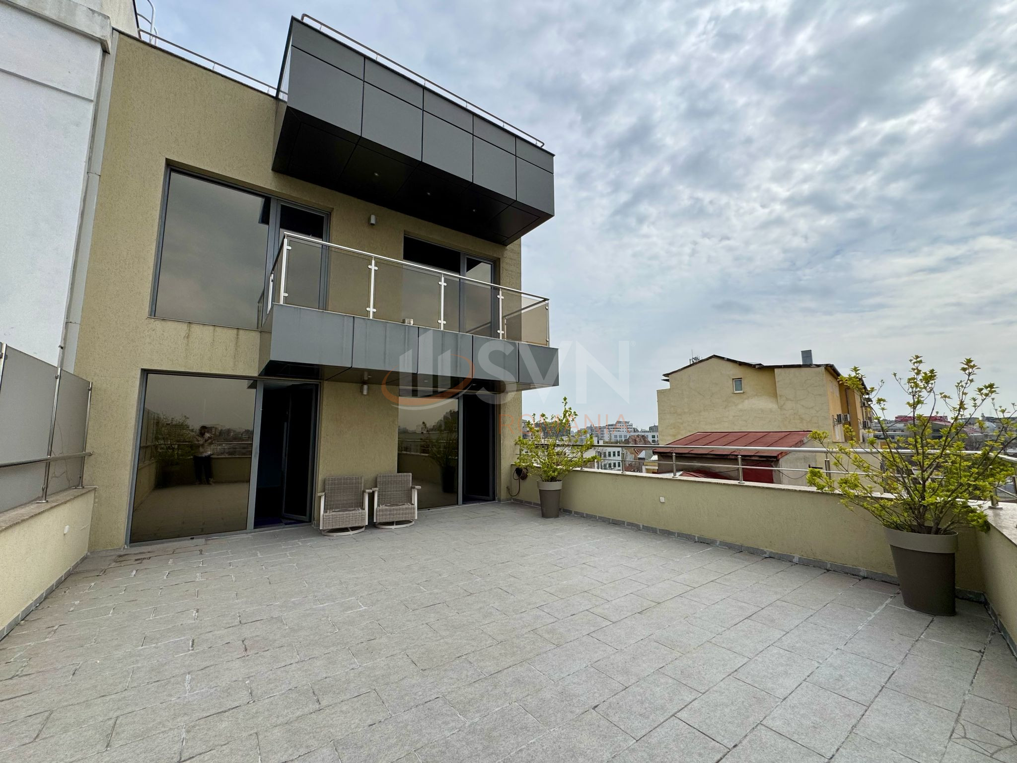 Apartament, 4 camere Bucuresti/Piata Romana