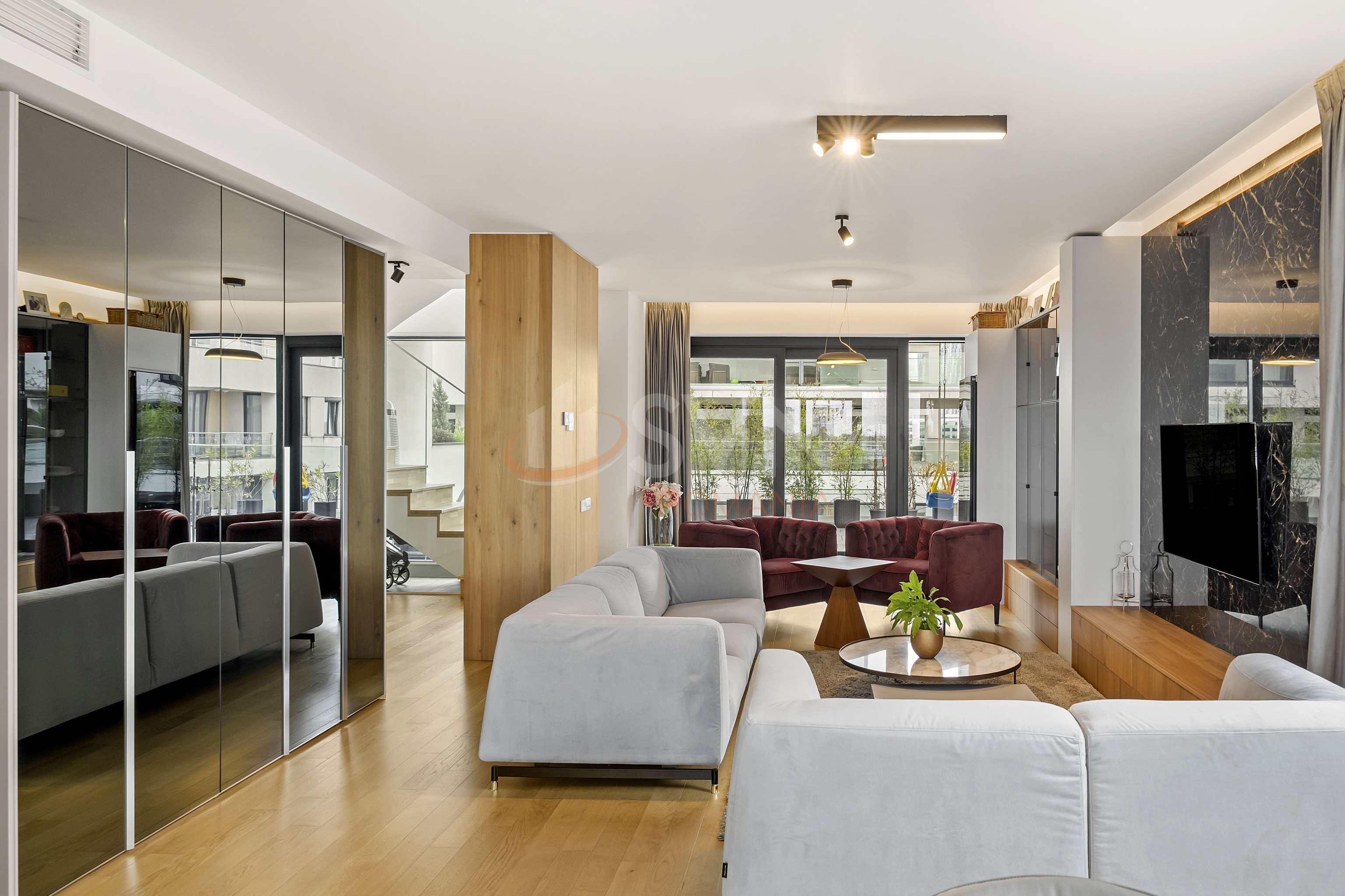 Apartament, 4 camere Bucuresti/Herastrau