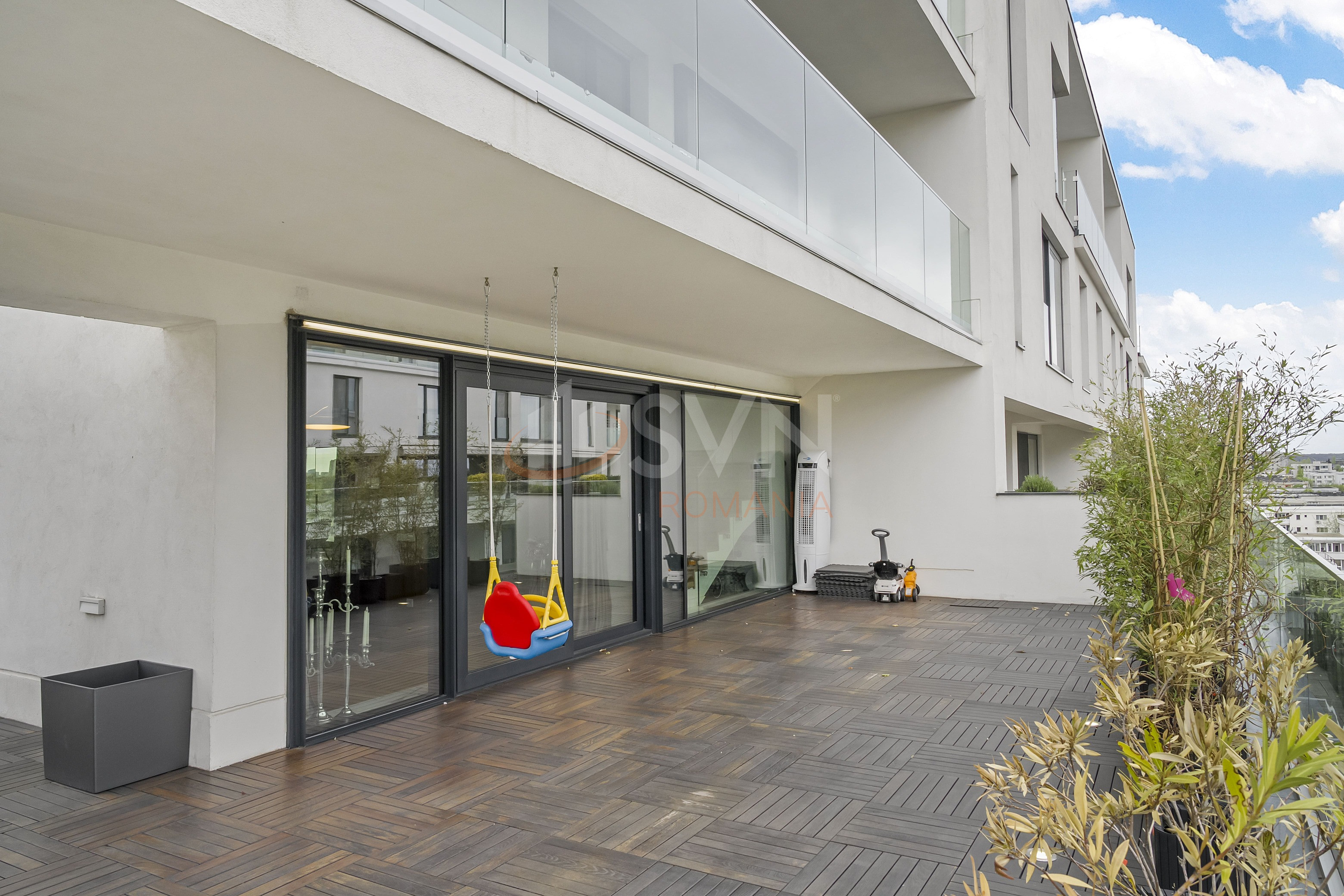 Apartament, 4 camere Bucuresti/Herastrau