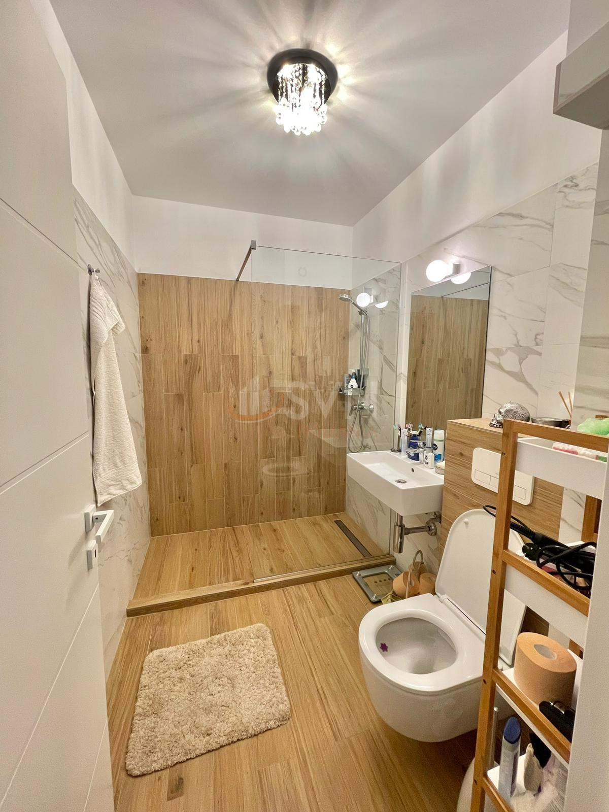Apartament, 4 camere Bucuresti/Aviatiei