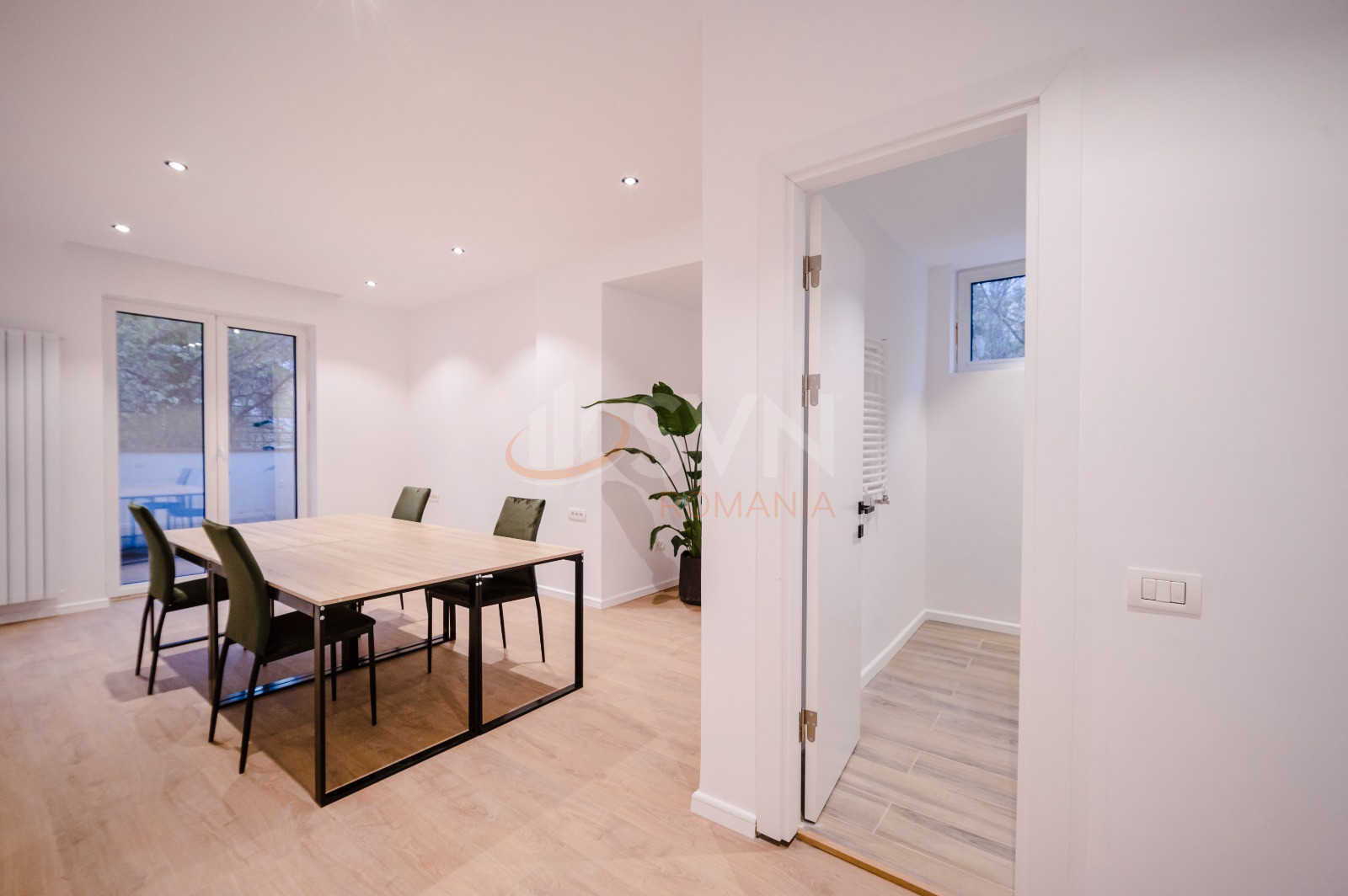 Apartament, 4 camere Bucuresti/Victoriei