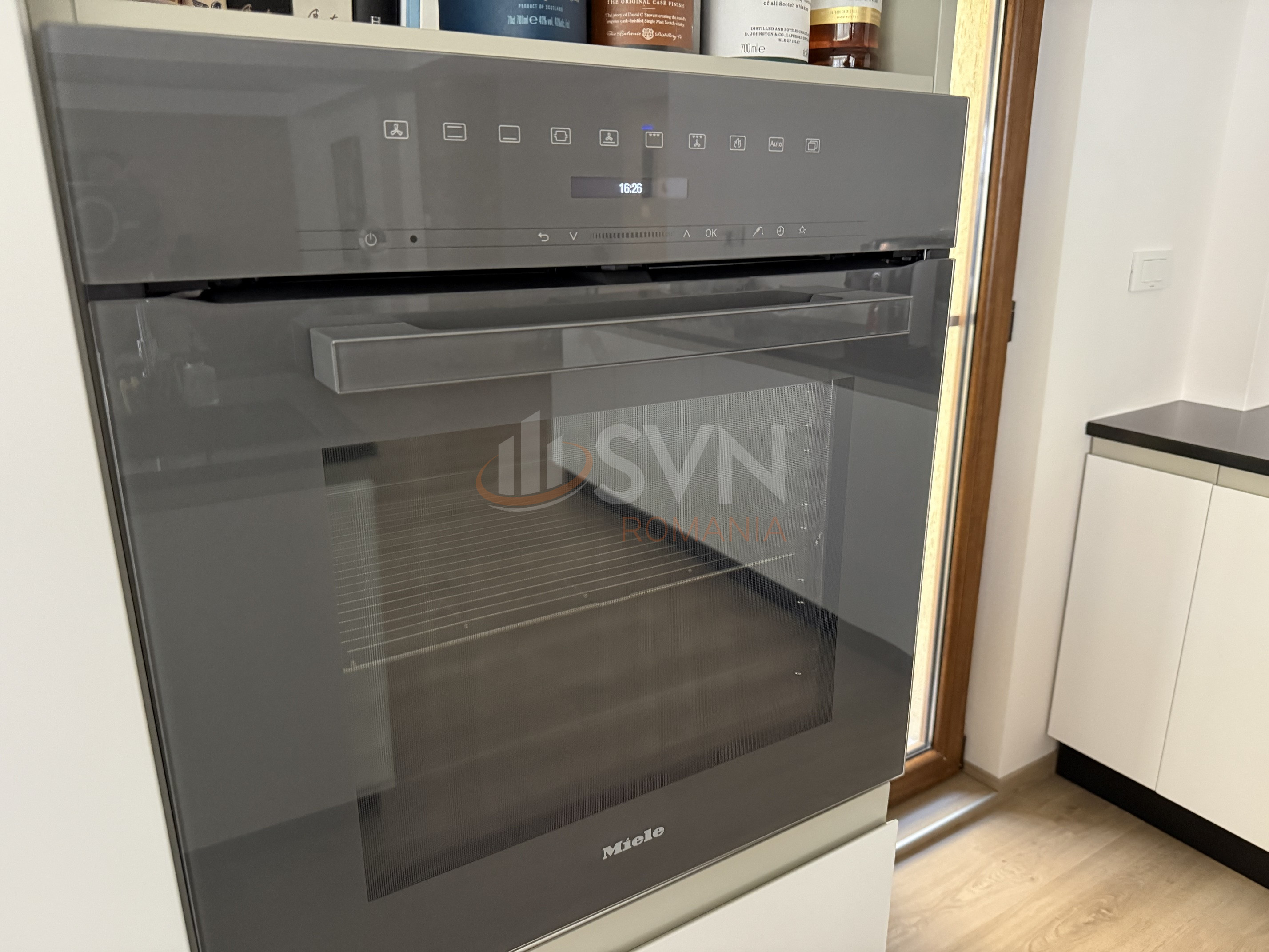 Apartament, 4 camere Bucuresti/Primaverii