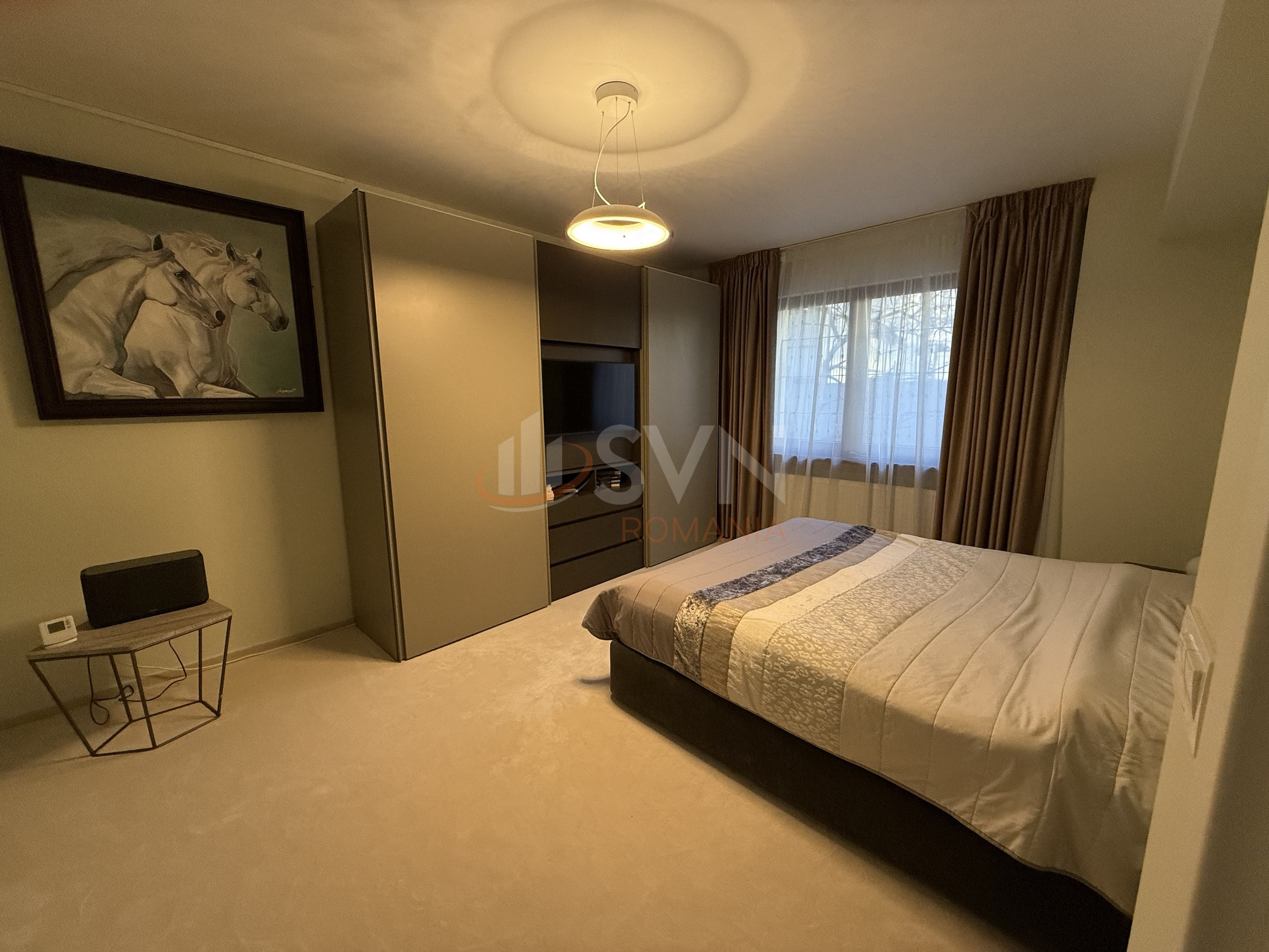 Apartament, 4 camere Bucuresti/Primaverii