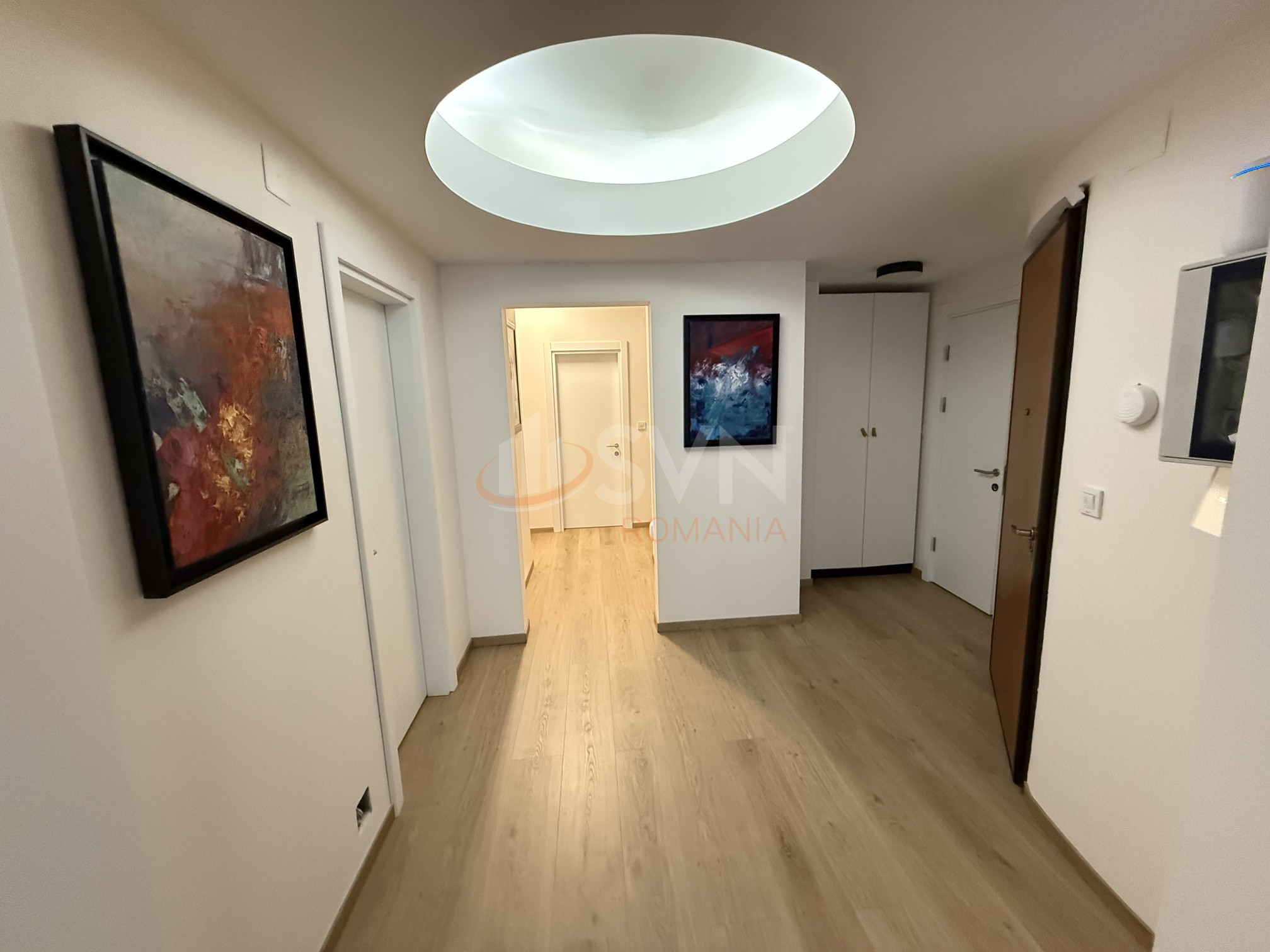Apartament, 4 camere Bucuresti/Primaverii