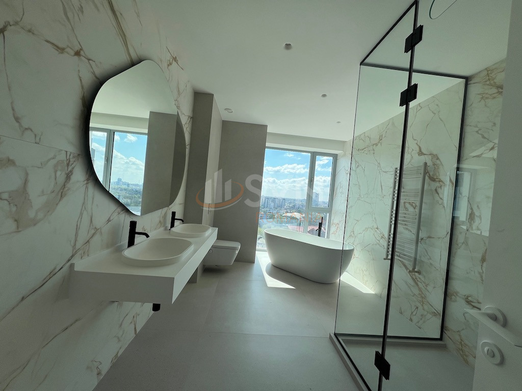 Apartament, 4 camere Bucuresti/Aviatiei