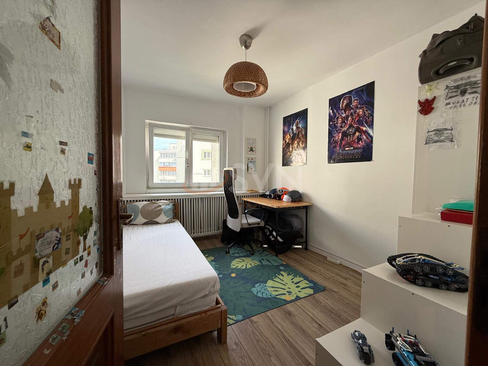 Apartament, 4 camere Bucuresti/1 Mai