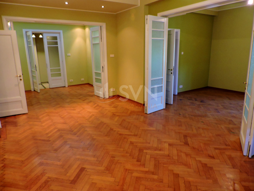 Apartament, 4 camere Bucuresti/Mosilor