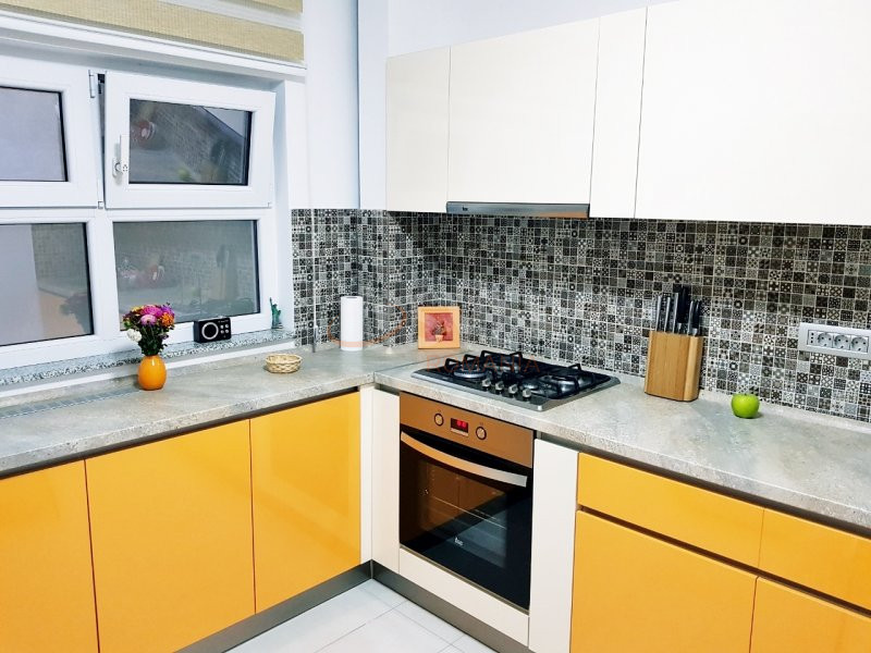 Apartament, 4 camere Bucuresti/Magheru