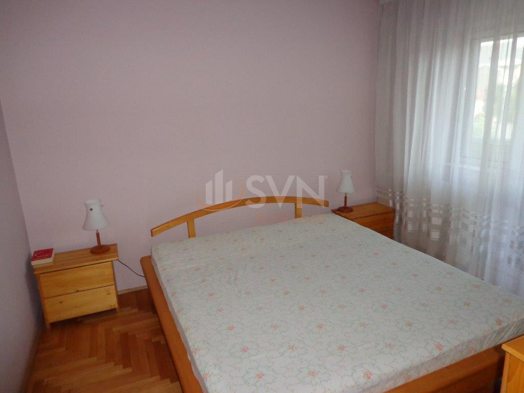 Apartament, 4 camere Bucuresti/Piata Victoriei