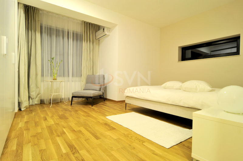 Apartament, 4 camere Bucuresti/Baneasa