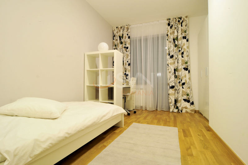 Apartament, 4 camere Bucuresti/Baneasa