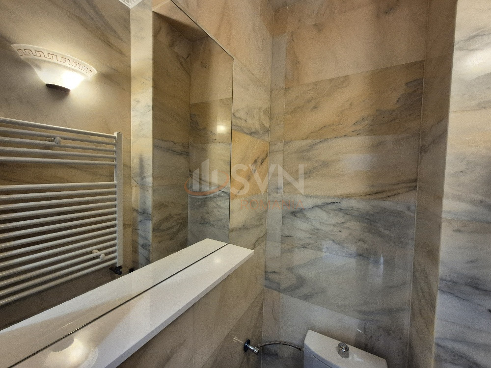 Apartament, 4 camere Bucuresti/Primaverii