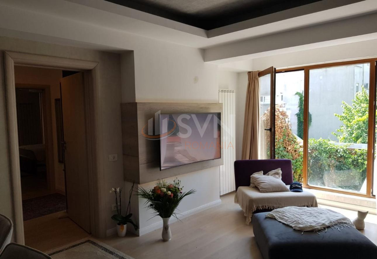 Apartament, 4 camere Bucuresti/Aviatorilor