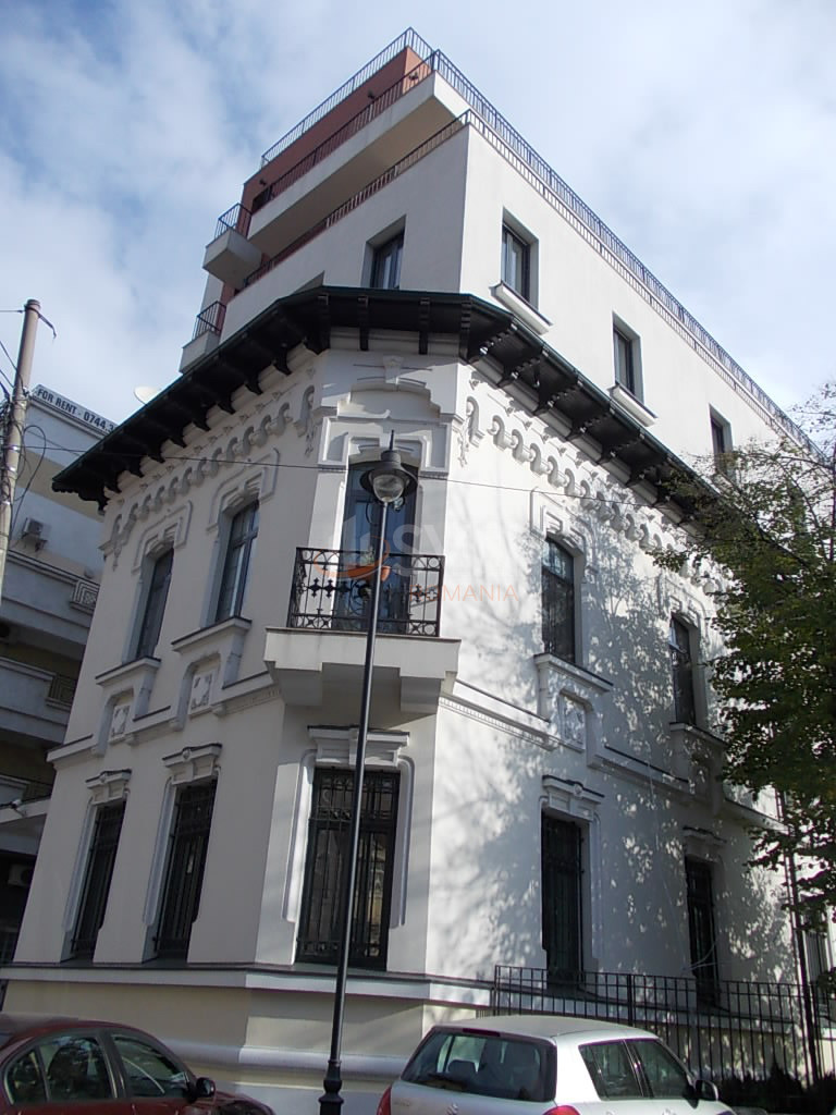 Apartament, 4 camere Bucuresti/Dacia