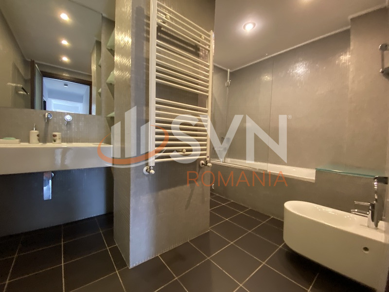 Apartament, 4 camere Bucuresti/Domenii