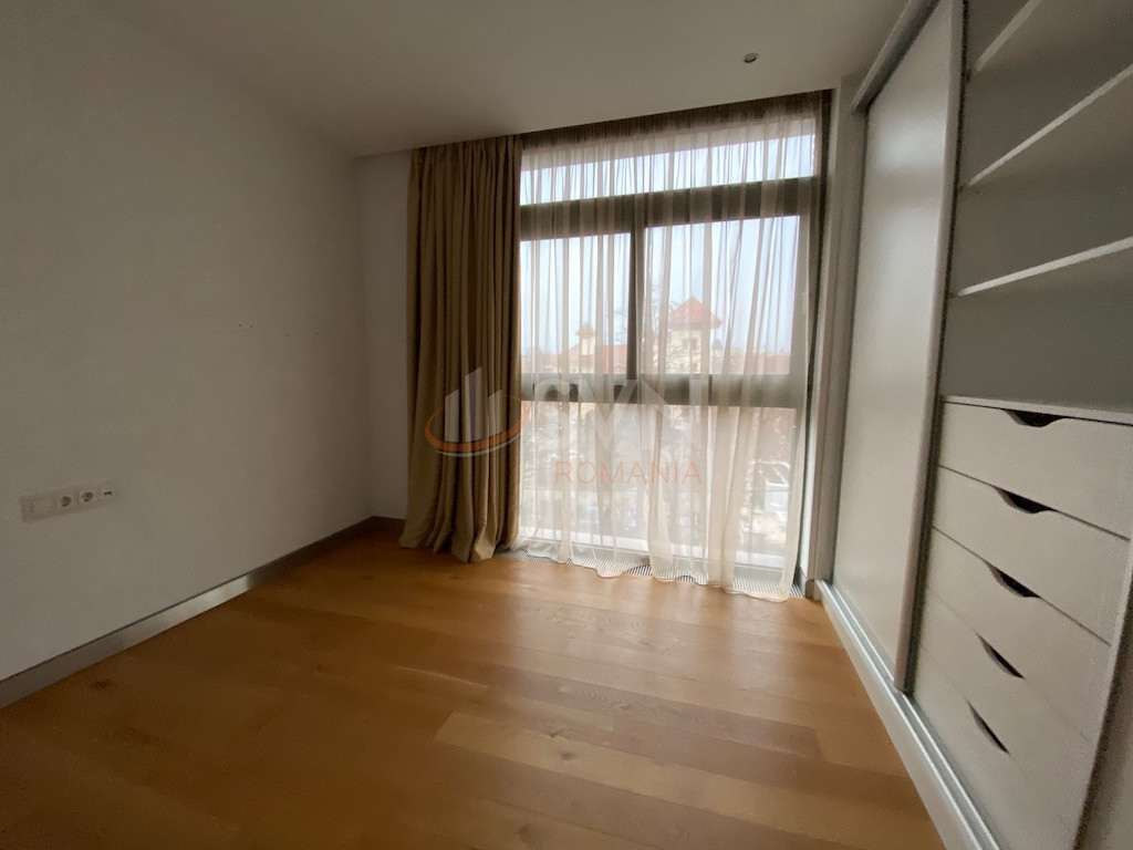 Apartament, 4 camere Bucuresti/Kiseleff