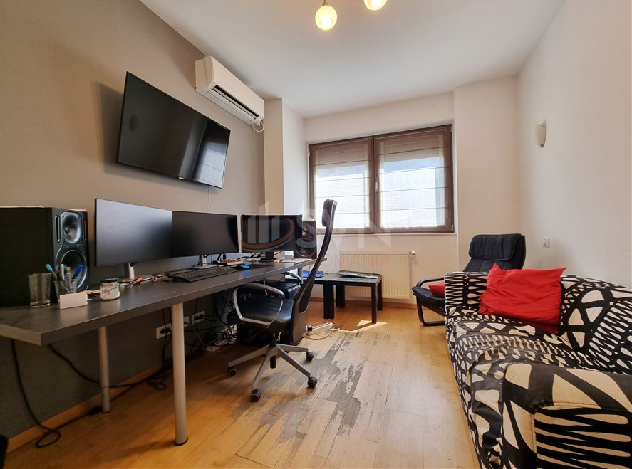 Apartament, 4 camere Bucuresti/Capitale