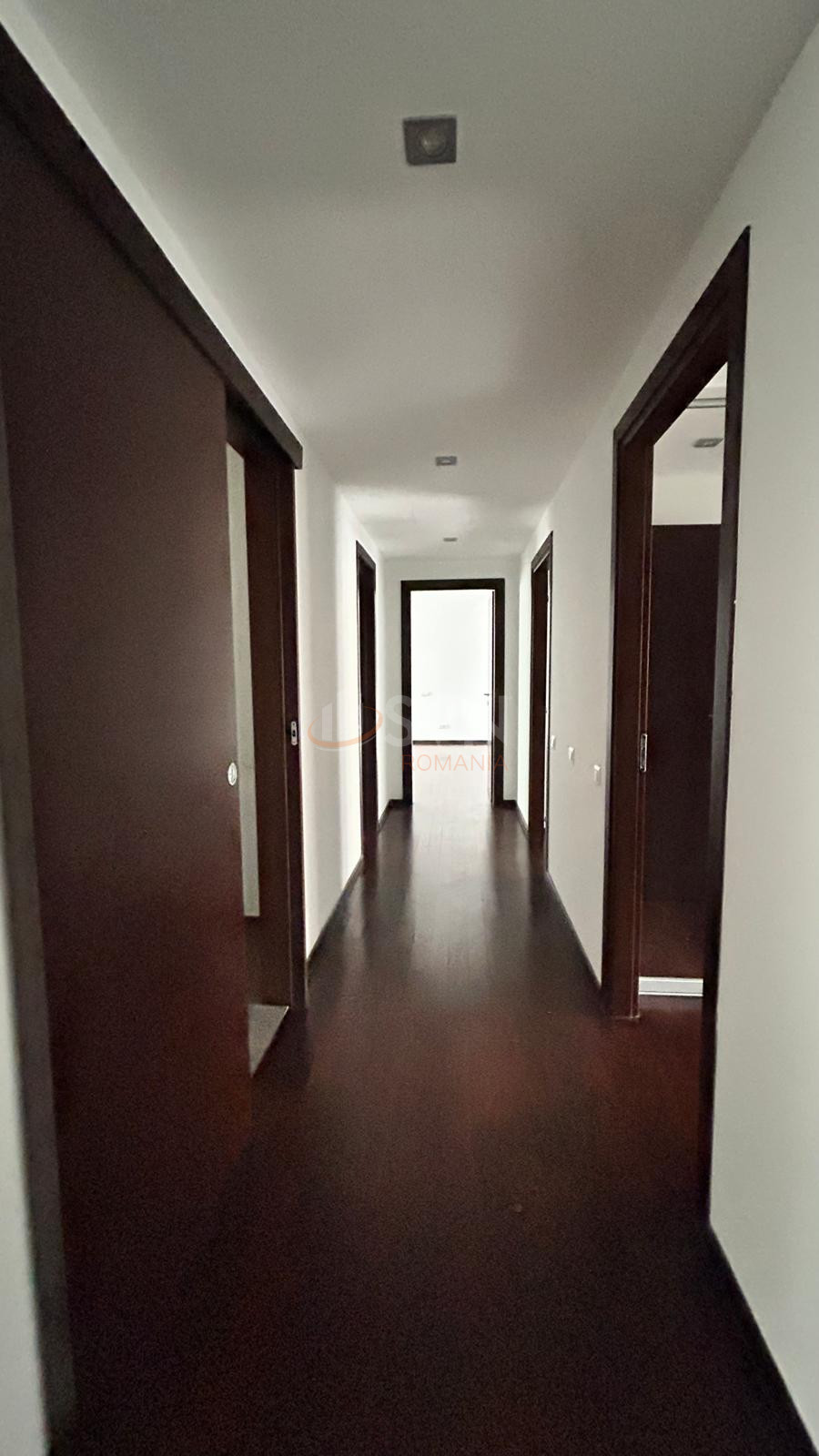 Apartament, 5 camere Bucuresti/Capitale