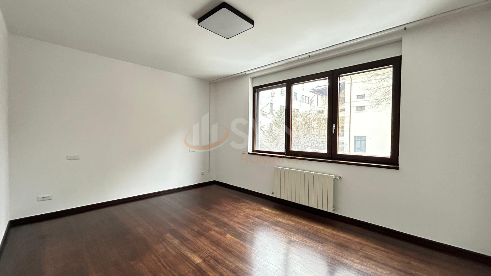 Apartament, 5 camere Bucuresti/Capitale