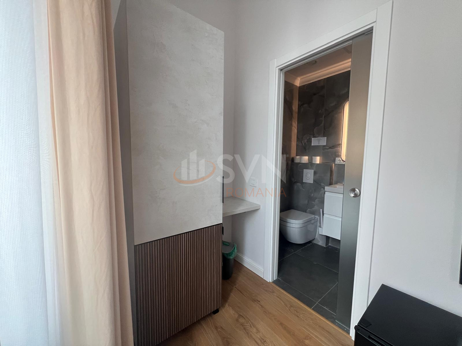 Apartament, 5 camere Bucuresti/Universitate (s2)