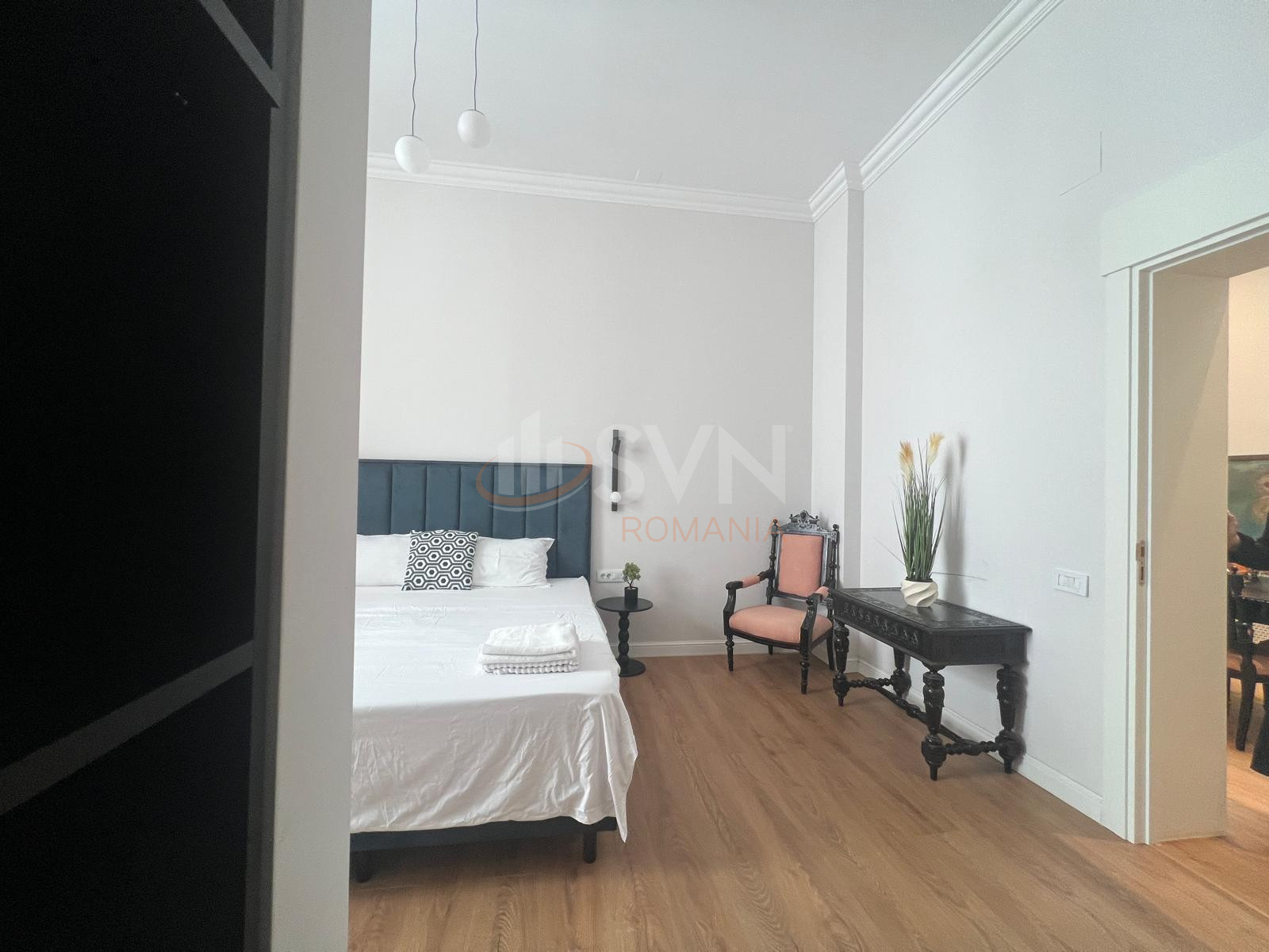 Apartament, 5 camere Bucuresti/Universitate (s2)