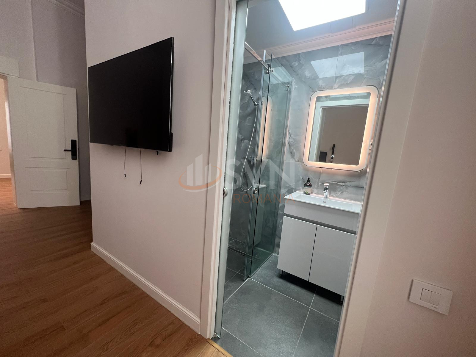 Apartament, 5 camere Bucuresti/Universitate (s2)