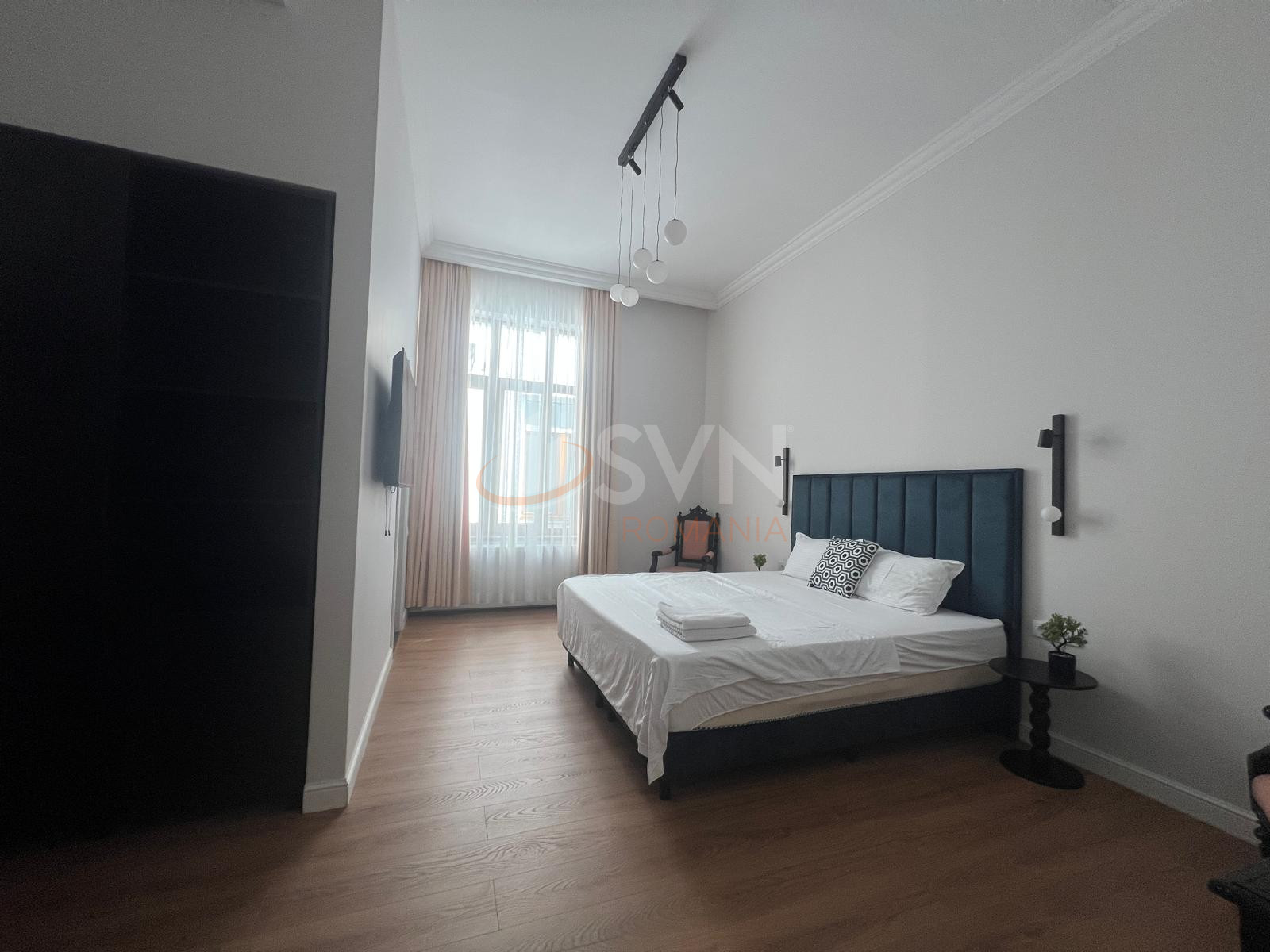 Apartament, 5 camere Bucuresti/Universitate (s2)