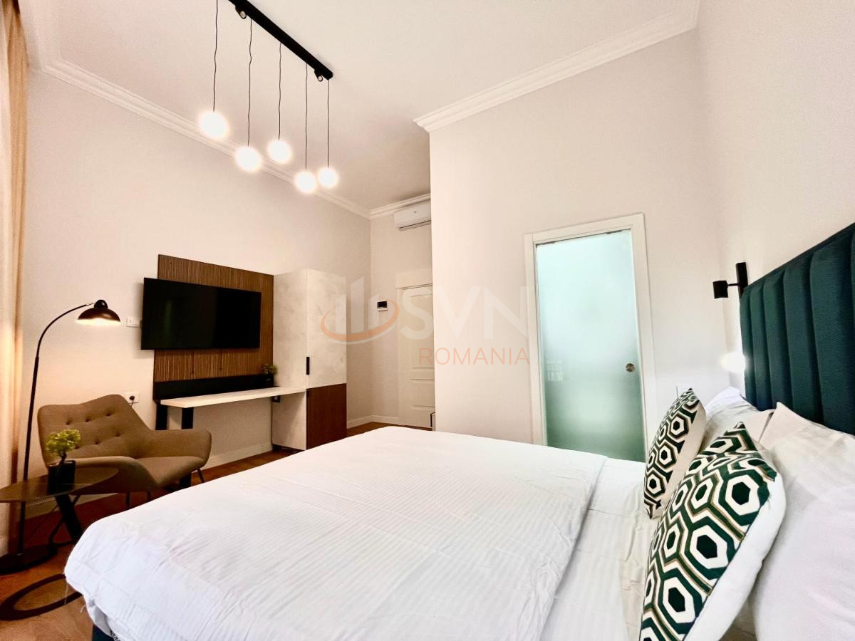 Apartament, 5 camere Bucuresti/Universitate (s2)