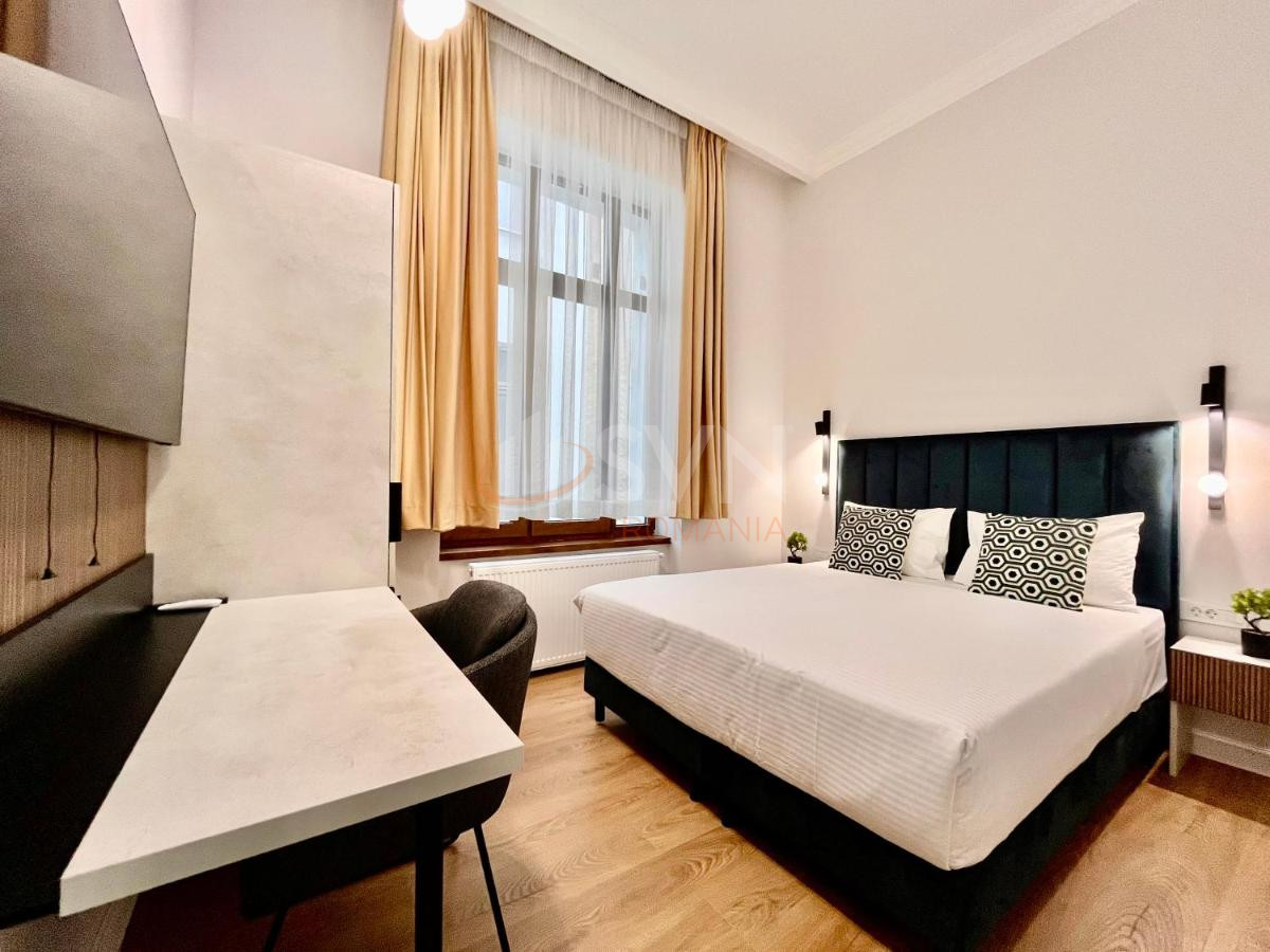 Apartament, 5 camere Bucuresti/Universitate (s2)