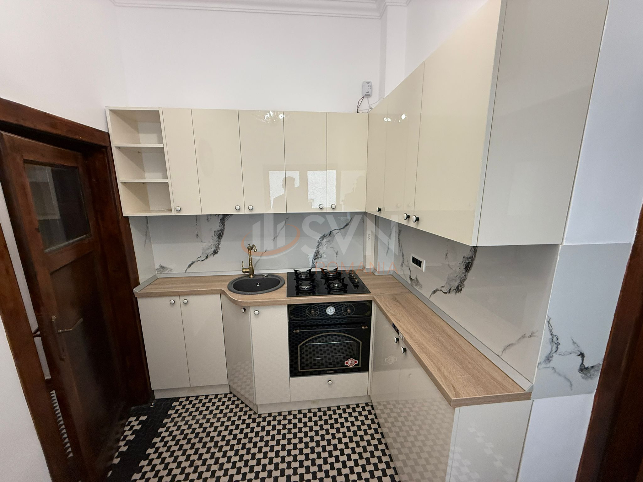 Apartament, 5 camere Bucuresti/Stefan Cel Mare